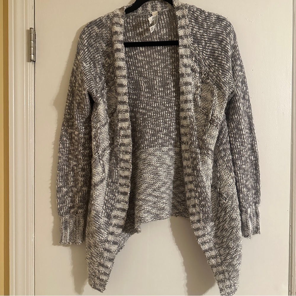 Aeropostale Knit Open Cardigan womans large grey and white acrylic stripped M